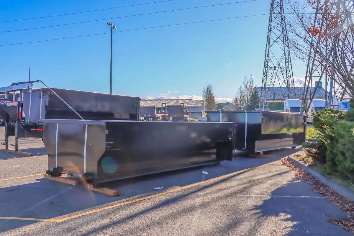 Professional dumpster rental and junk removal service in Newark